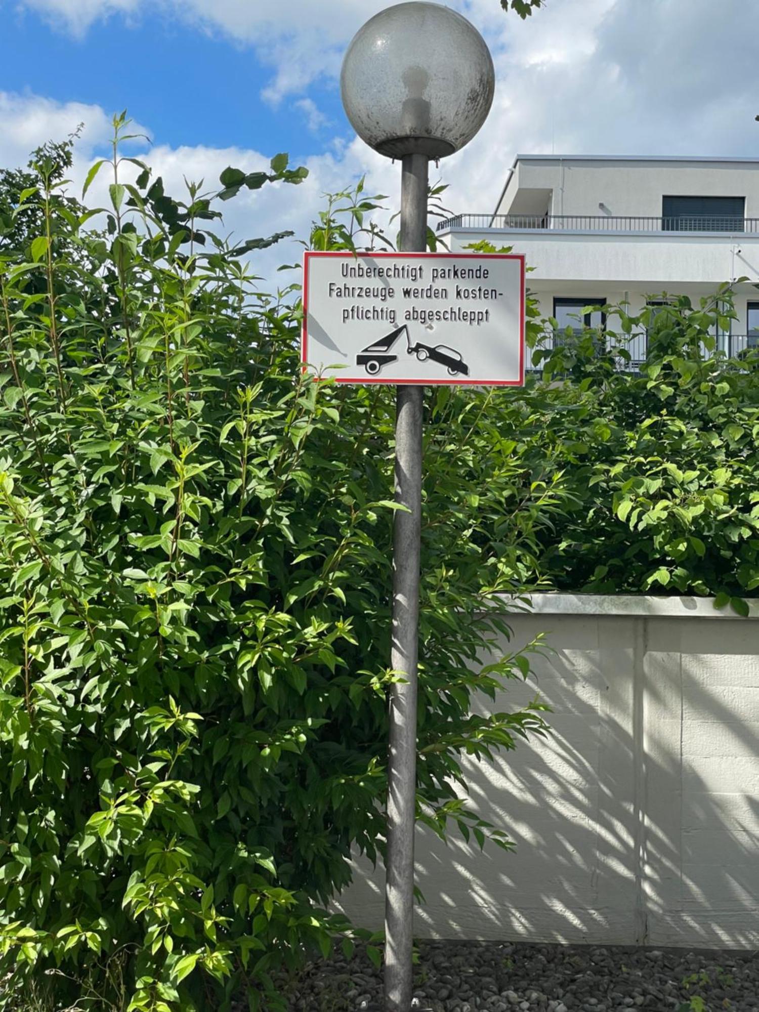 Sonniges City-Apartment Mit Suedbalkon Und Parklatz Neusass Eksteriør billede