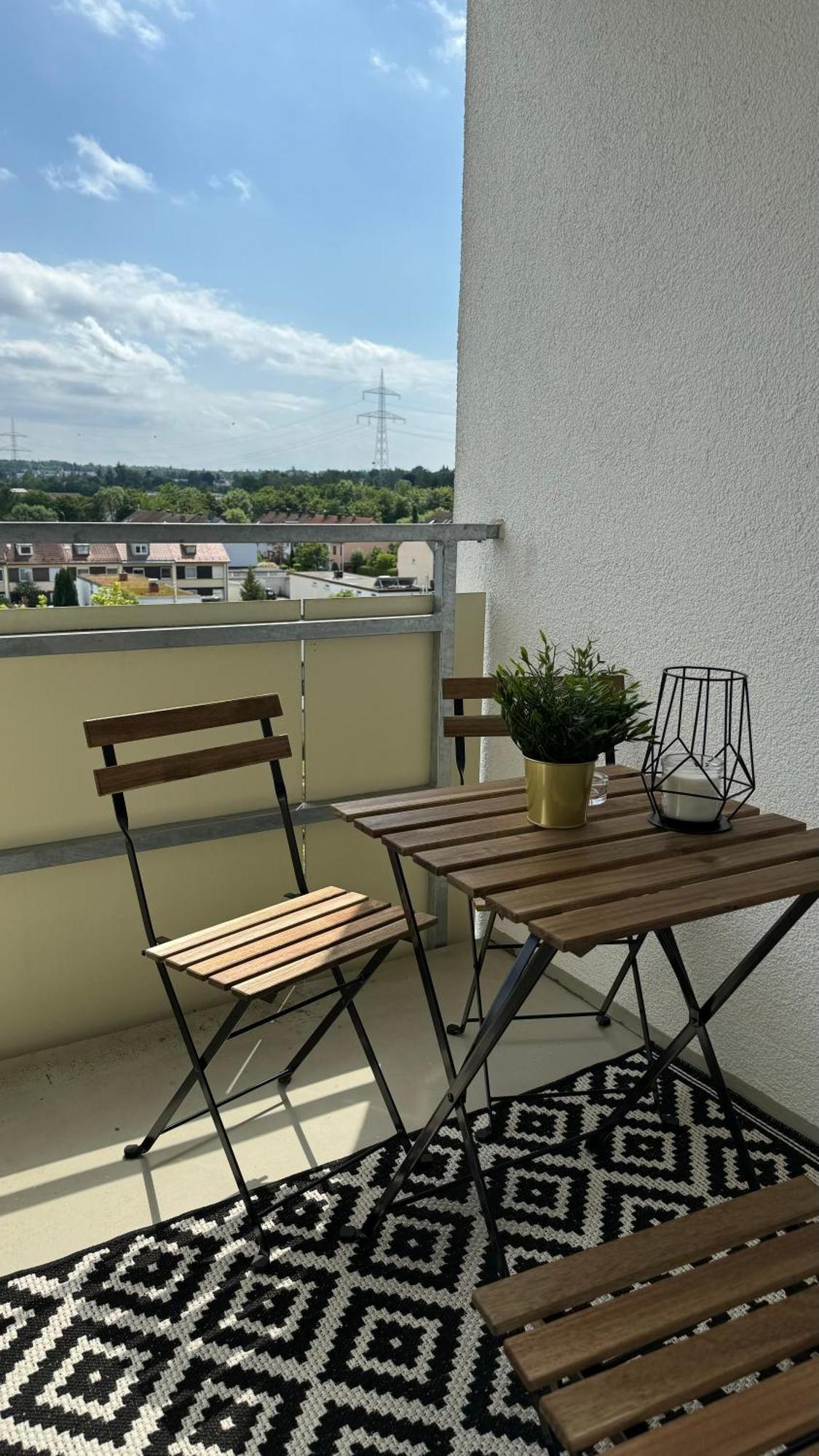 Sonniges City-Apartment Mit Suedbalkon Und Parklatz Neusass Eksteriør billede